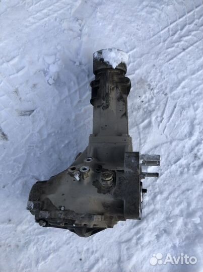 Продам раздатку toyota allion, premio, wish ZGE25