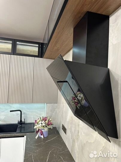 Угловая кухня на заказ