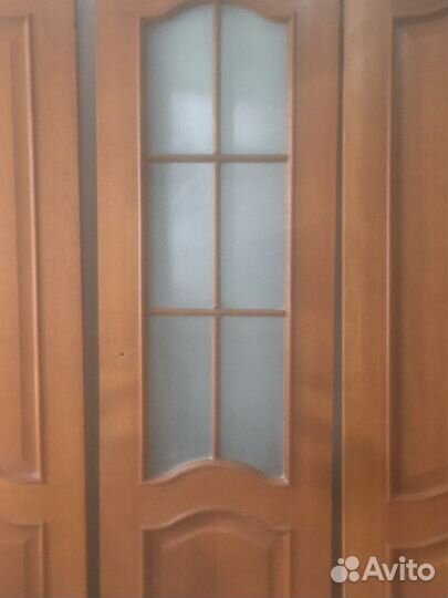 Двери межкомнатные из массива