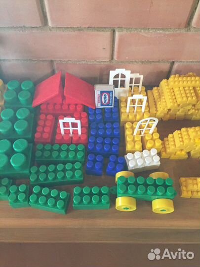 Конструктор пластиковый