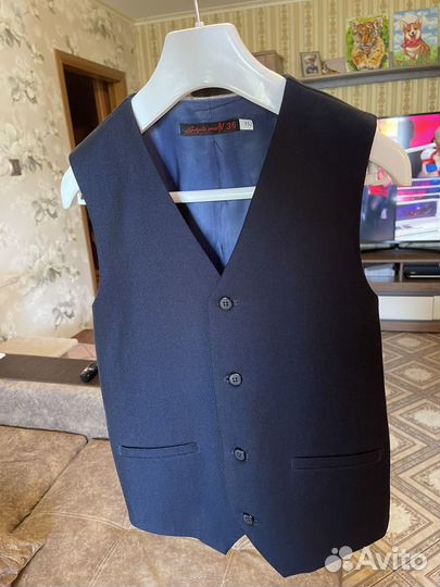 Жилетка для мальчика школьная 152