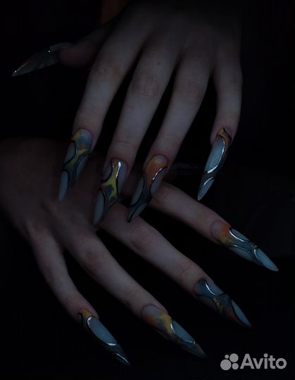 Маникюр, наращивание, покрытие ногтей гелем