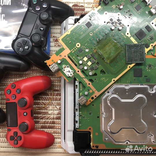 R.e.m. Игровые консоли, геймпады