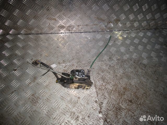 Замок двери Sorento (02-09) пер L б\у (арт. 813103E010)