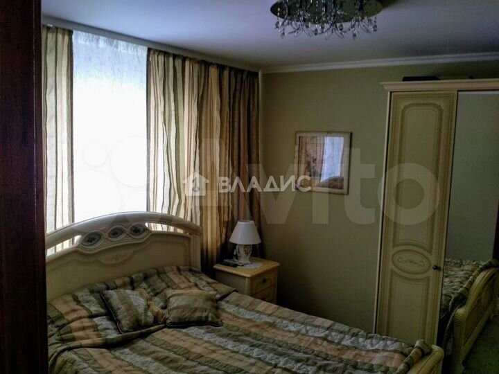 Дом 140 м² на участке 6 сот.