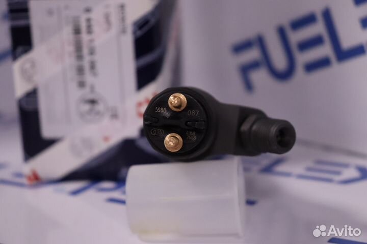 Форсунка топливная 0445120067