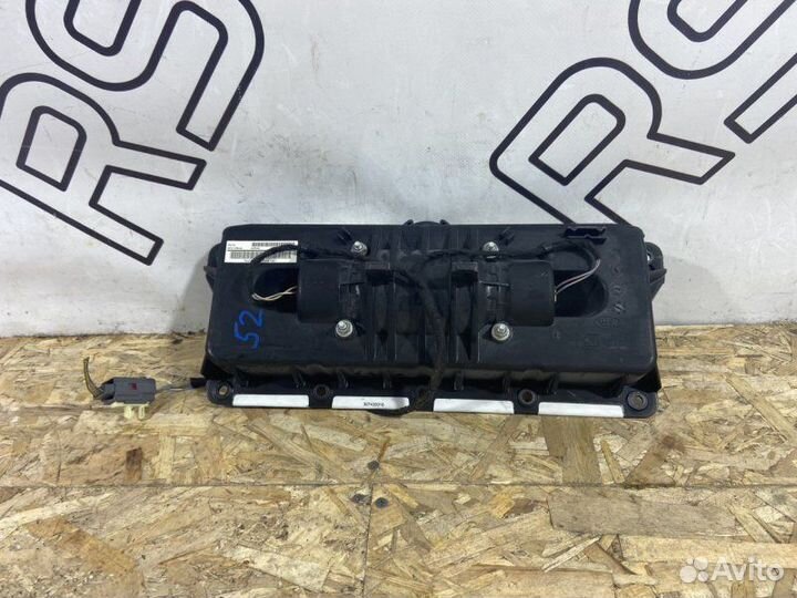 Подушка безопасности пассажира передняя правая