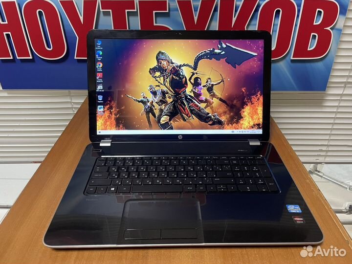Ноутбук HP 17 дюймов / ssd / 4 ядра