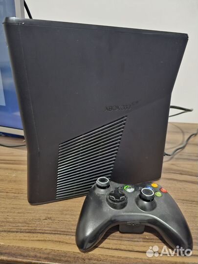 Xbox 360 Slim freeboot aurora 500gb 60 игр