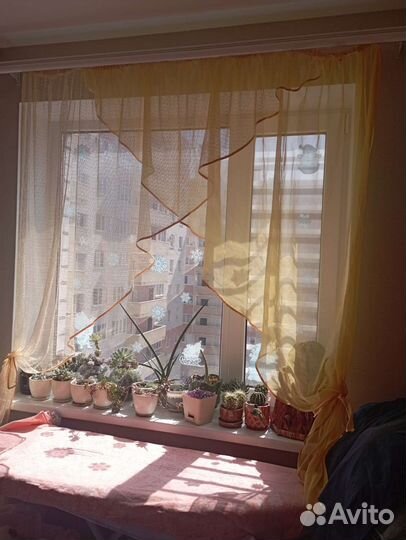 Кухонная занавеска б/у