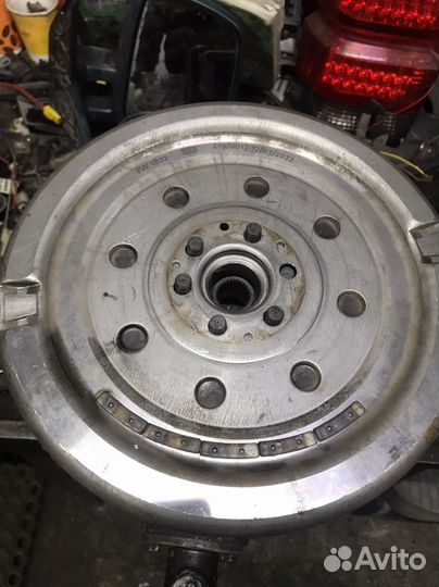 Комплект сцепления на Volkswagen T 5