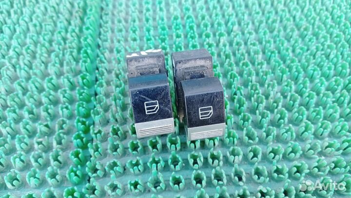 Кнопка стеклоподъемника Lifan Solano 620