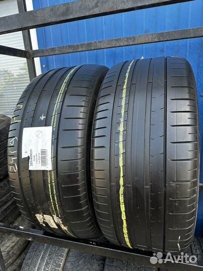 Pirelli P Zero PZ4 285/40 R21 109Y
