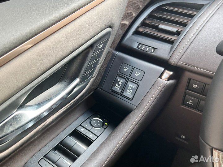 Toyota Alphard 2.5 CVT, 2023, 10 км