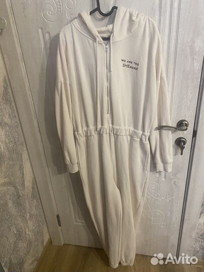 Комбинезон женский