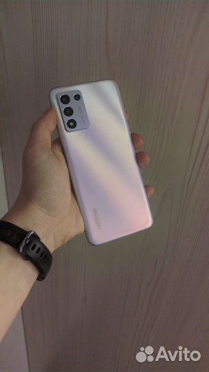 realme Q3s, 8/128 ГБ