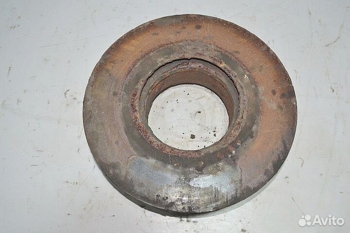 Тормозной диск ведущего моста, левый MAN TGX 18.44