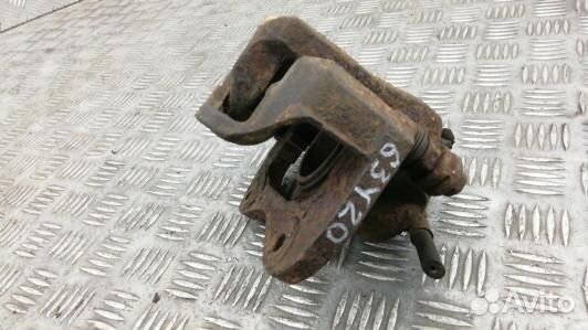 Суппорт тормозной передний правый jeep compass 1