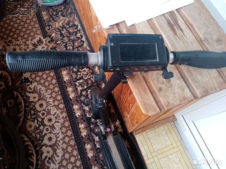 Самокат взрослый электрический бу