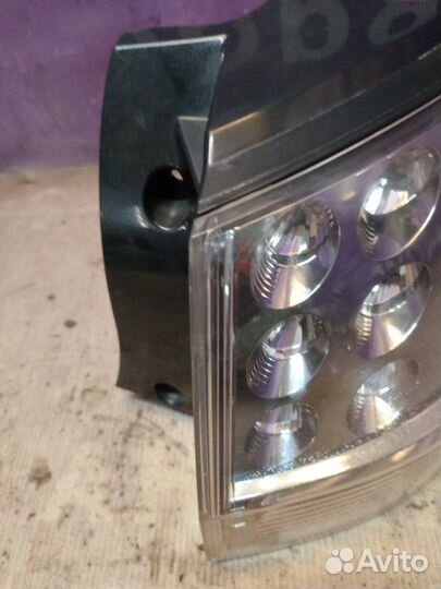 Фонарь задний правый Mitsubishi Outlander Xl