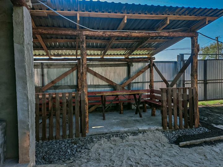 Дом 30 м² на участке 10 сот.