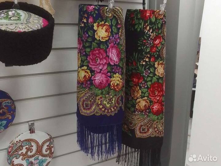 Женские казачьи головные уборы