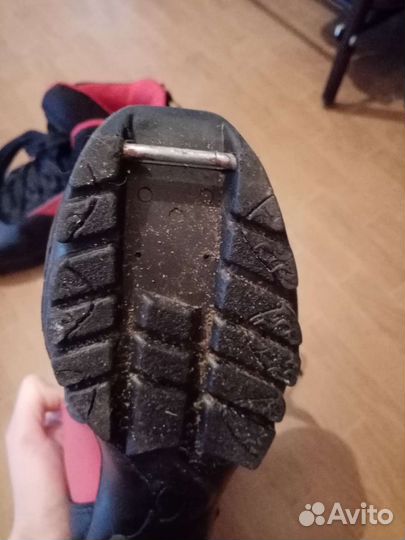 Лыжные ботинки