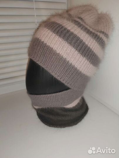 Комплект Шапка и снуд женские вязаная