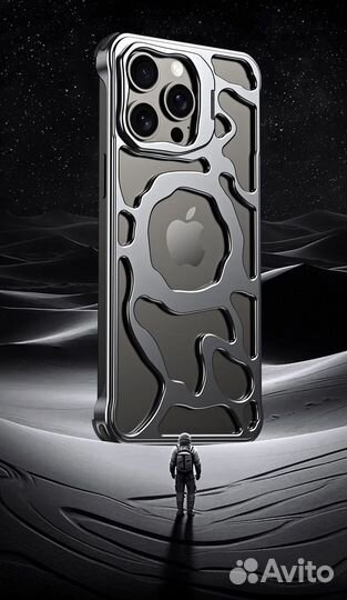 Премиальный Чехол на iPhone 15 14 13 титановый