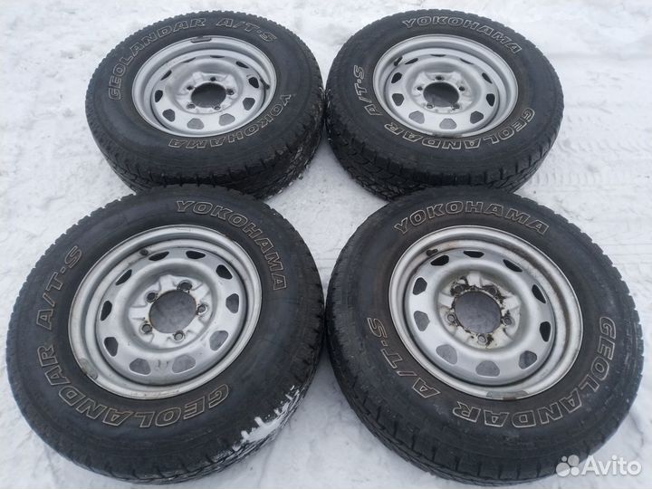 R16 Yokohama Geolandar A/T-S G012 225/75, PCD 5x139.7 DIA 108