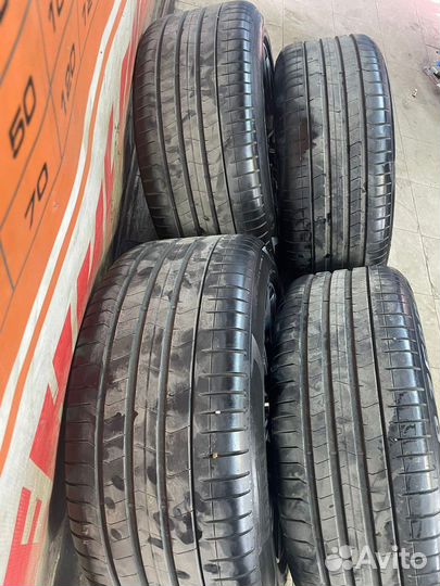 R20 Pirelli P Zero 305/40, PCD 5x112 DIA 66.6