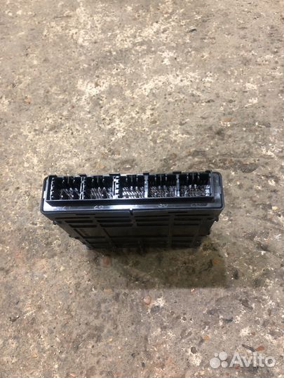 Дион Mitsubishi dion Блок упр. двс эбу