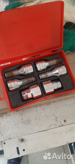 Секретки на колеса