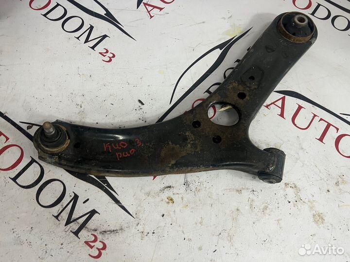 Рычаг правый Kia Rio 3 / Hyundai Solaris