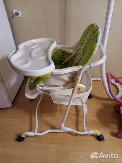 Стульчик для кормления