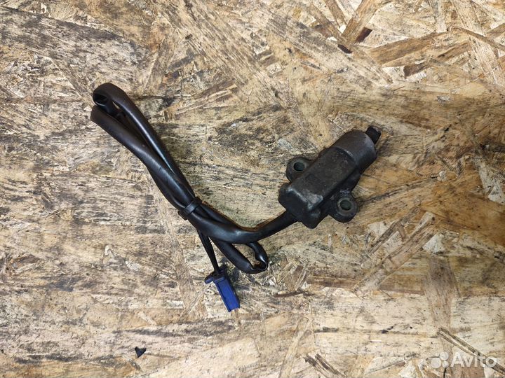 Tdm850 96-01 датчик боковой подножки