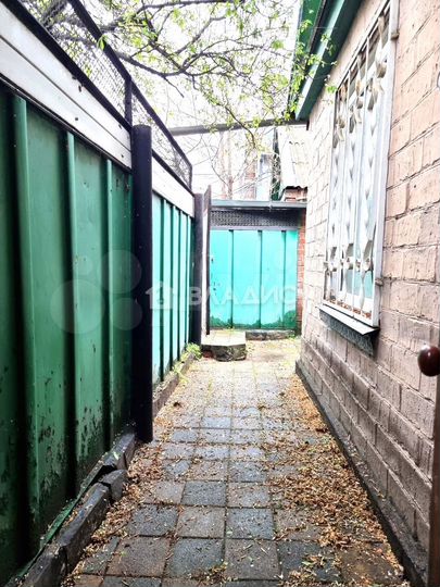 Дом 27,8 м² на участке 1 сот.