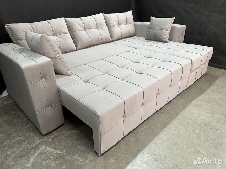Диван угловой