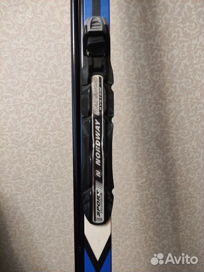 Лыжи и ботинки