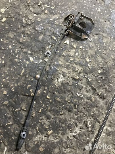 Замок капота Renault Megane 2