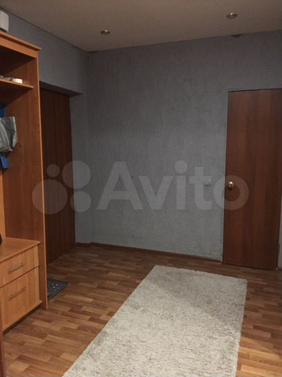 2-к. квартира, 62 м², 1/2 эт.