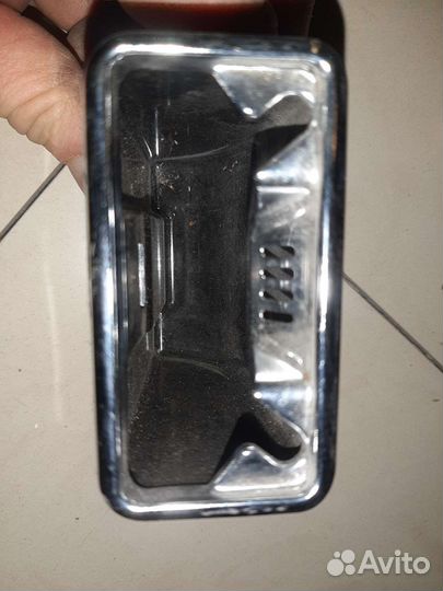 Пепельница Тойота Марк Х 2004-2009г.в