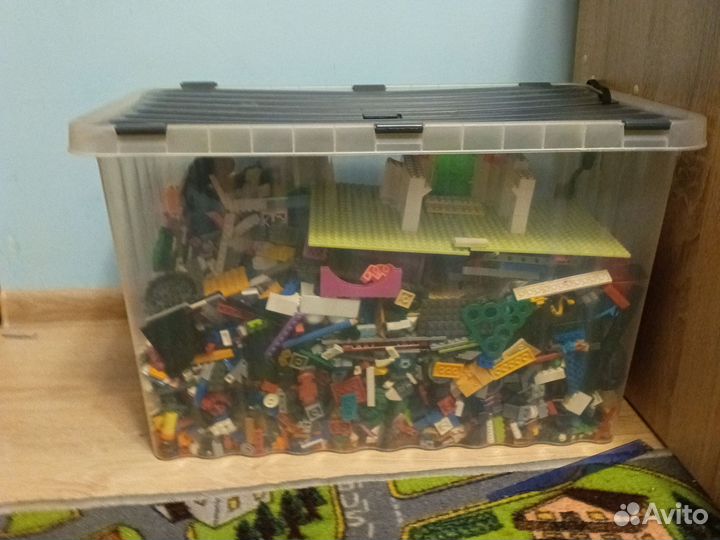 Ящик с lego