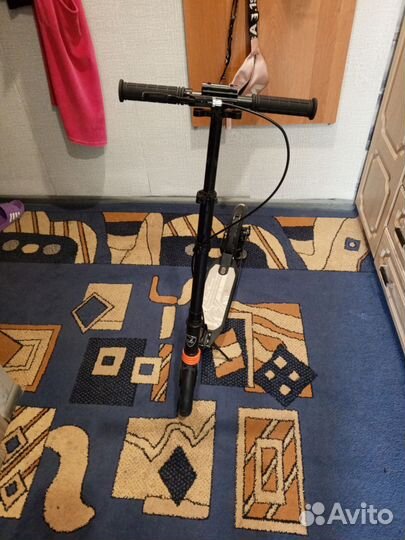Самокат бу до 120 кг в хорошем состоянии