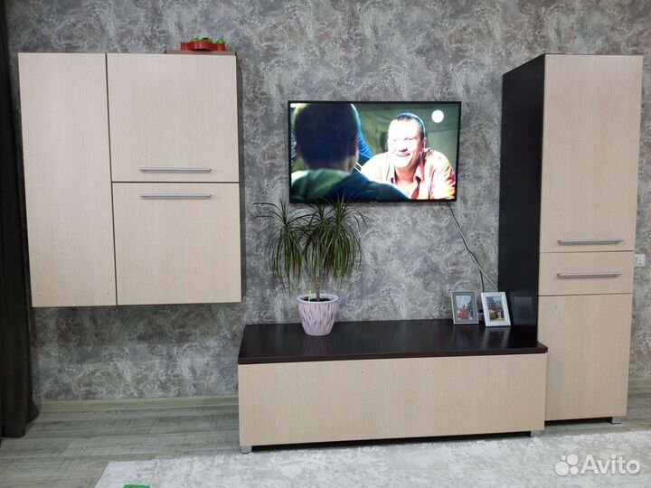Стенка горка в гостиную бу