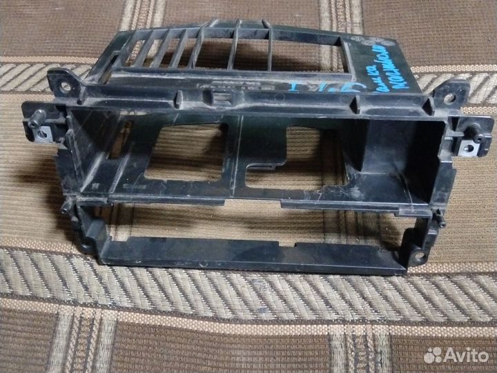 Рамка магнитолы бмв е46