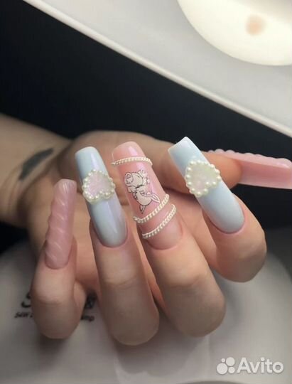 Наращивание ногтей + педикюр