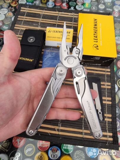 Мультитул Leatherman Surge