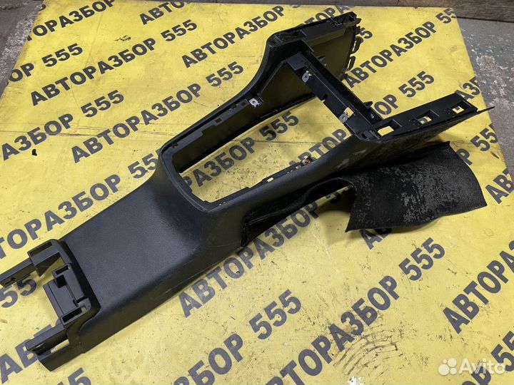 Консоль центральная Skoda Octavia A4