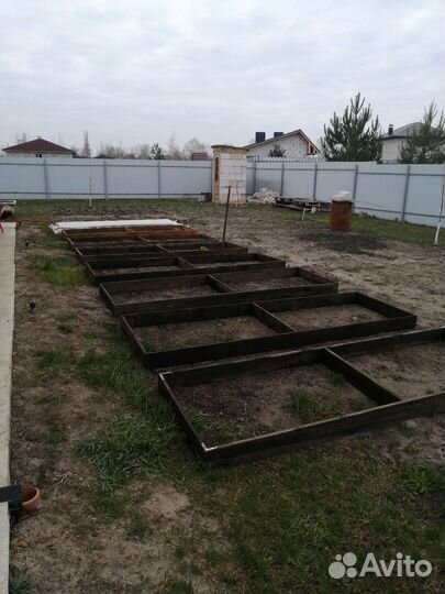 Высокие грядки из дерева